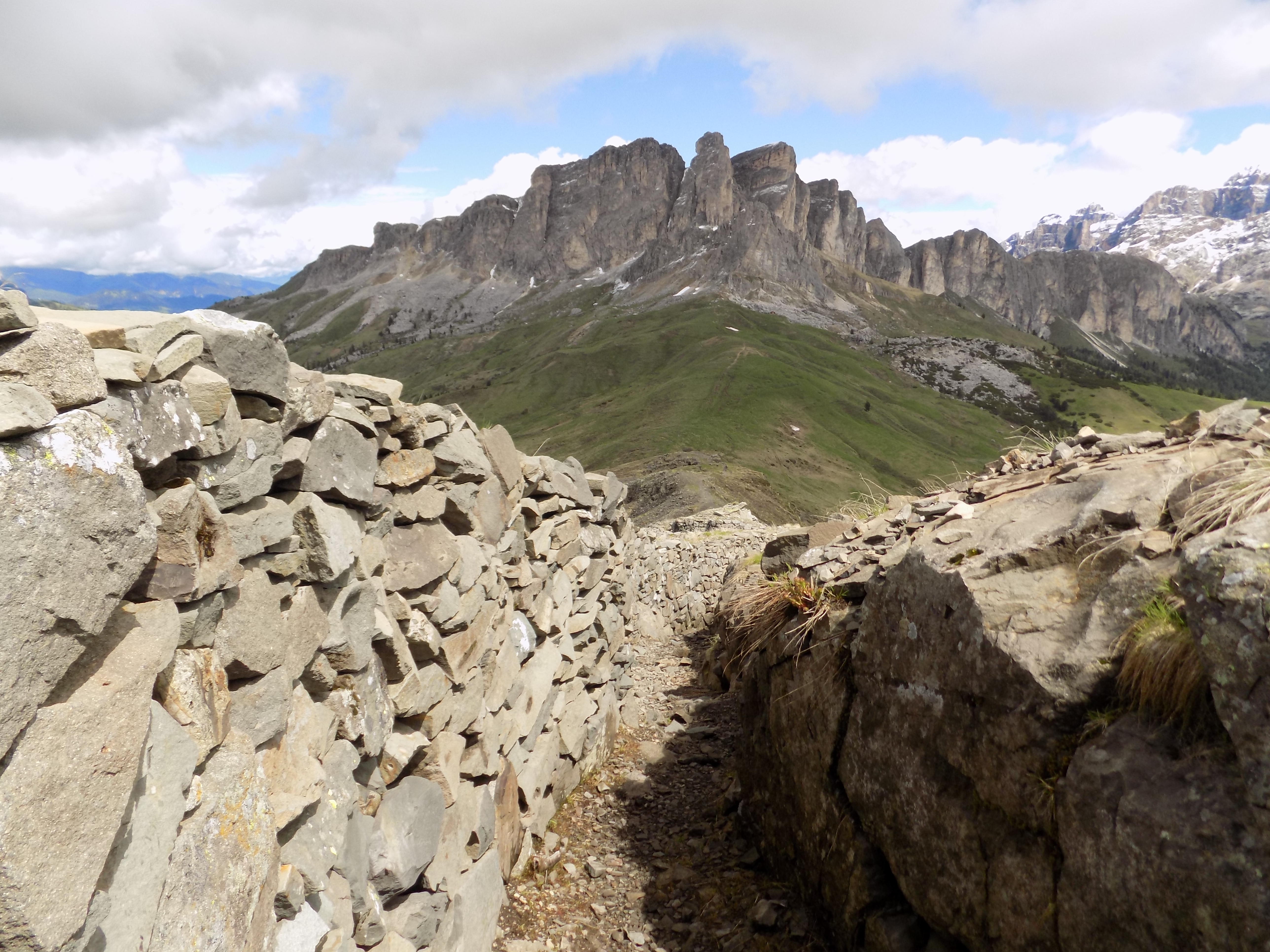 Setsas from Monte Sief